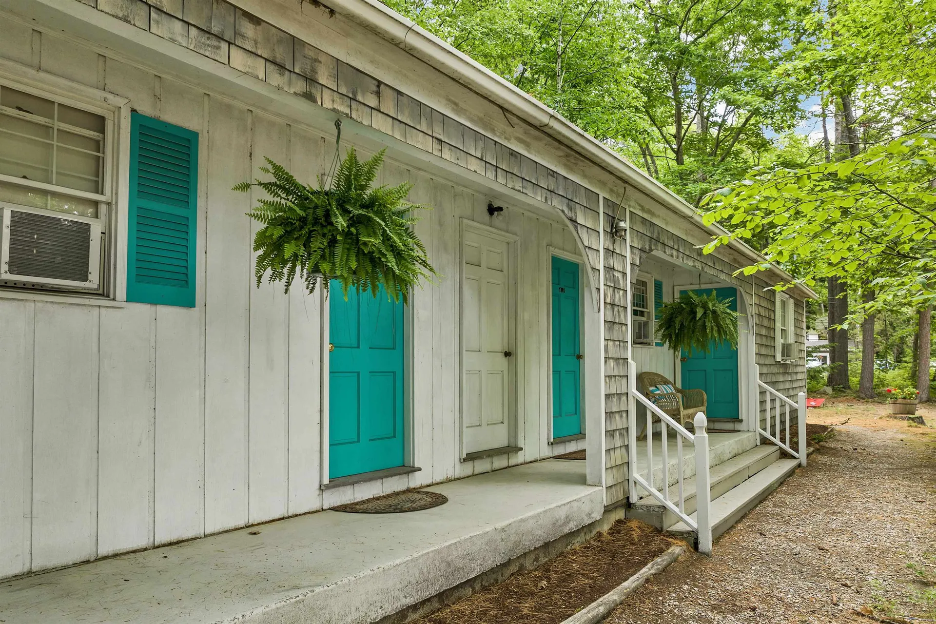 19 Governor Wentworth Highway Tuftonboro NH 03853