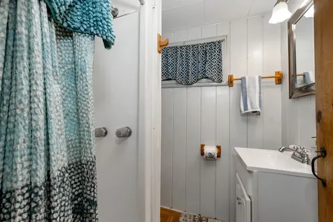 19 Governor Wentworth Highway Tuftonboro NH 03853