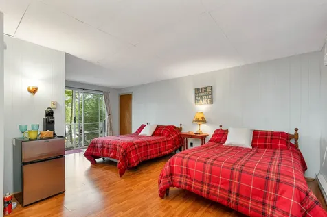 19 Governor Wentworth Highway Tuftonboro NH 03853