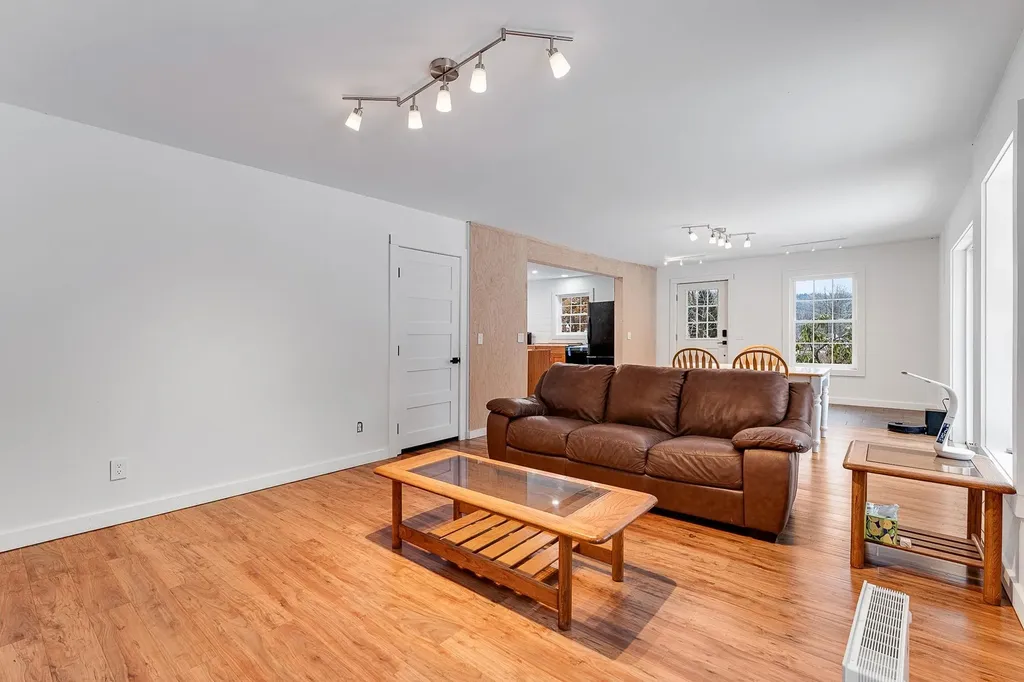 113 Mill Brook Road Fayston VT 05673