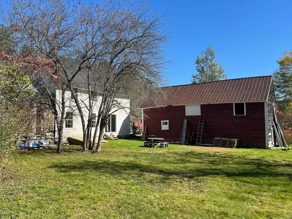 113 Mill Brook Road Fayston VT 05673