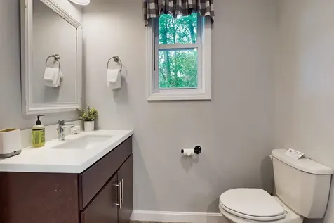 95 Rockview Road Castleton VT 05735