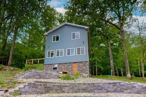 95 Rockview Road Castleton VT 05735