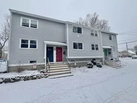 206 Calef Road Manchester NH 03103