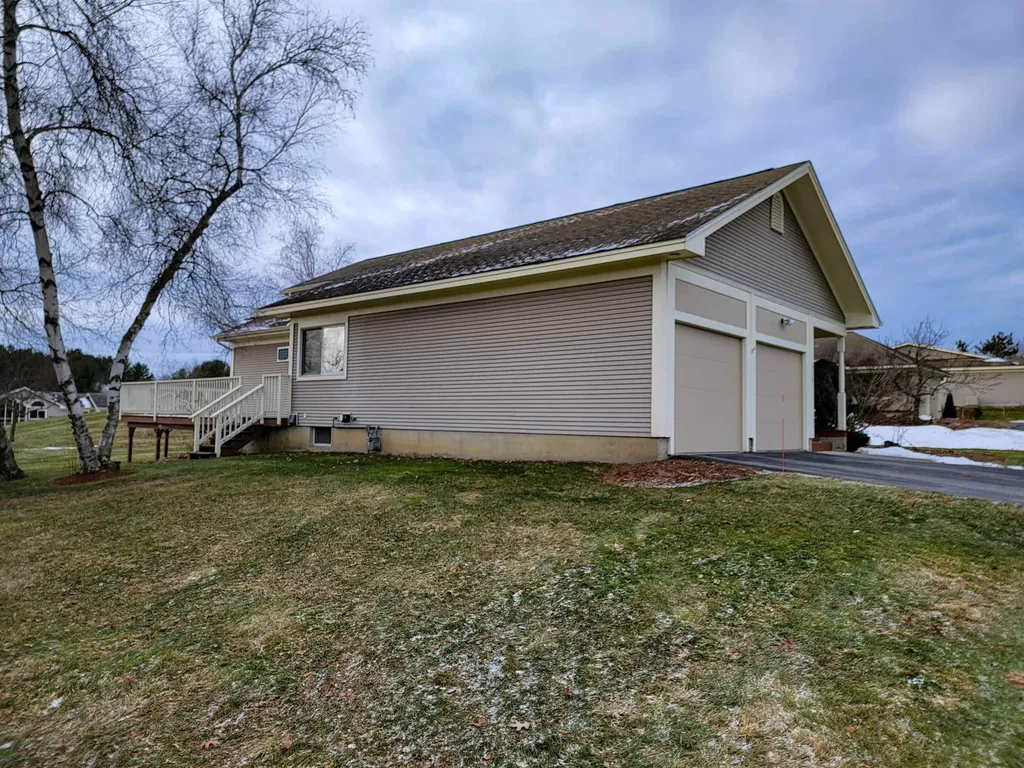 210 Meadowrun Road Williston VT 05495