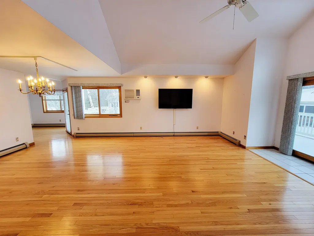 210 Meadowrun Road Williston VT 05495