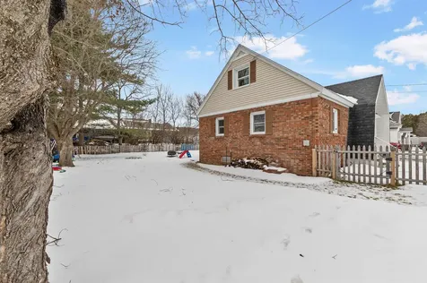 23 Countryside Avenue Berlin NH 03570