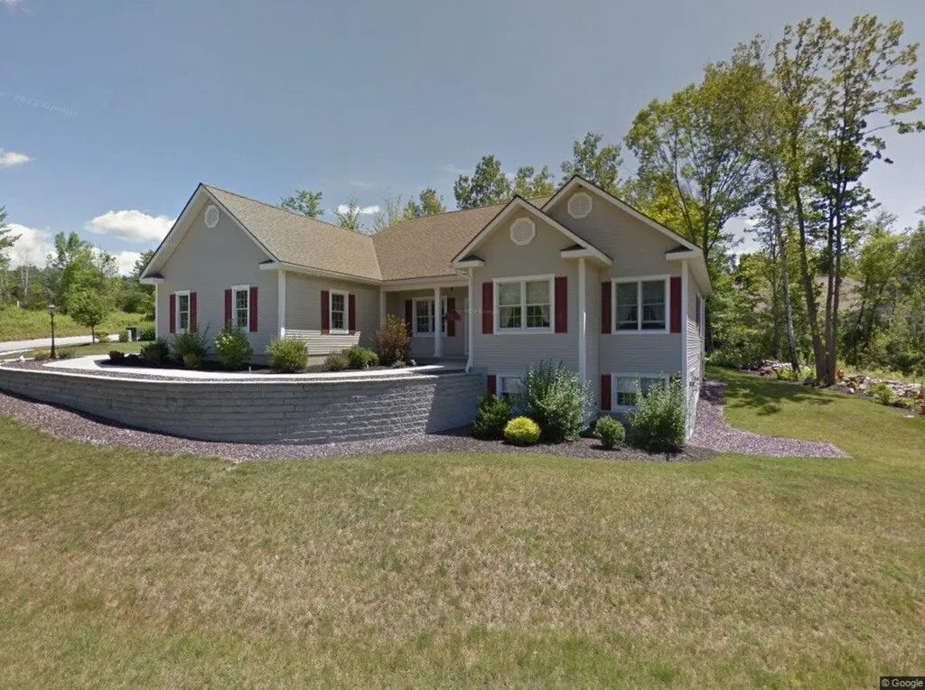 125 Carmel Place Rutland Town VT 05701