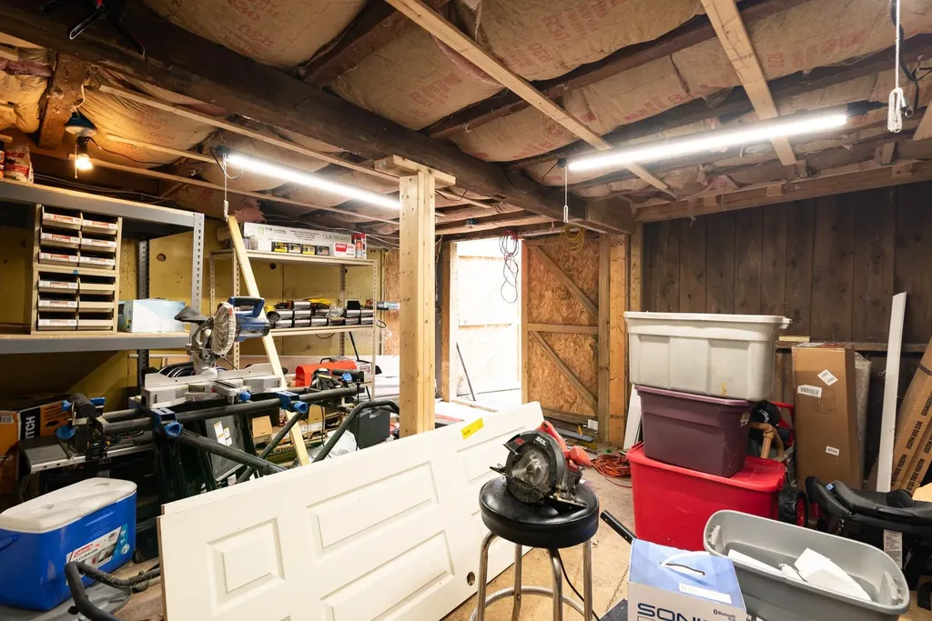 191 Main Street Alton NH 03809