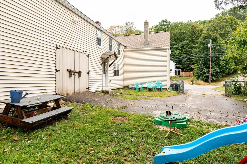 191 Main Street Alton NH 03809