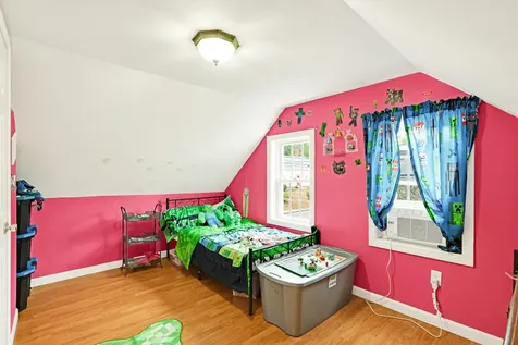 191 Main Street Alton NH 03809