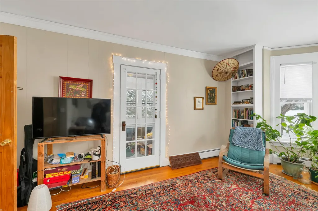 3 Keeble Street Plymouth NH 03264