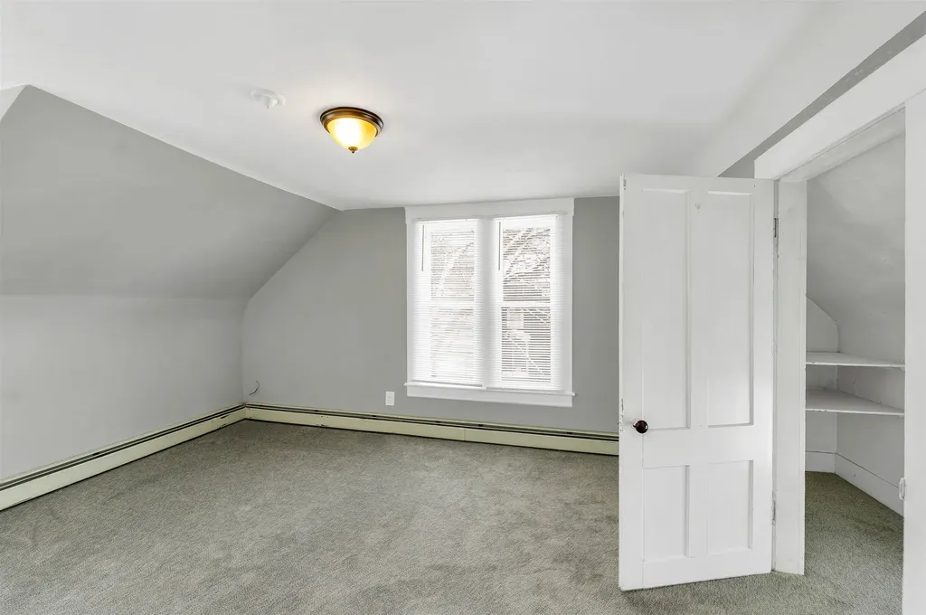 3 Keeble Street Plymouth NH 03264