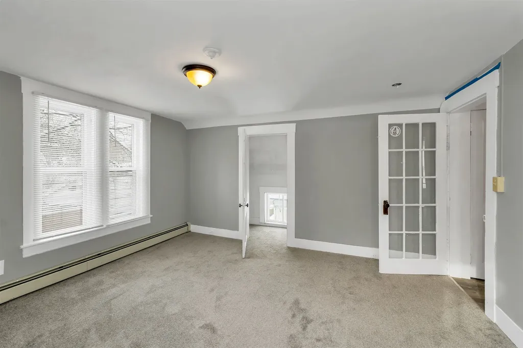 3 Keeble Street Plymouth NH 03264