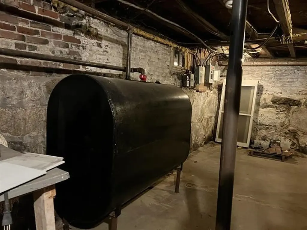 3 Keeble Street Plymouth NH 03264