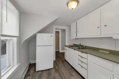 3 Keeble Street Plymouth NH 03264