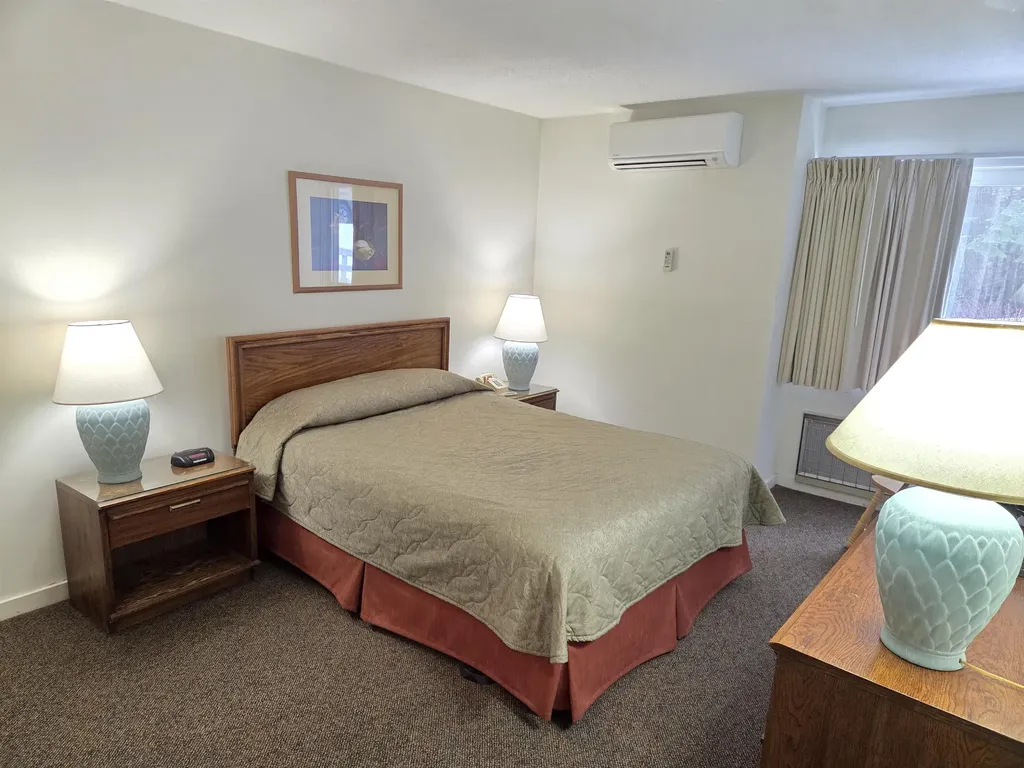 6 Ropewalk Road Ashland NH 03217