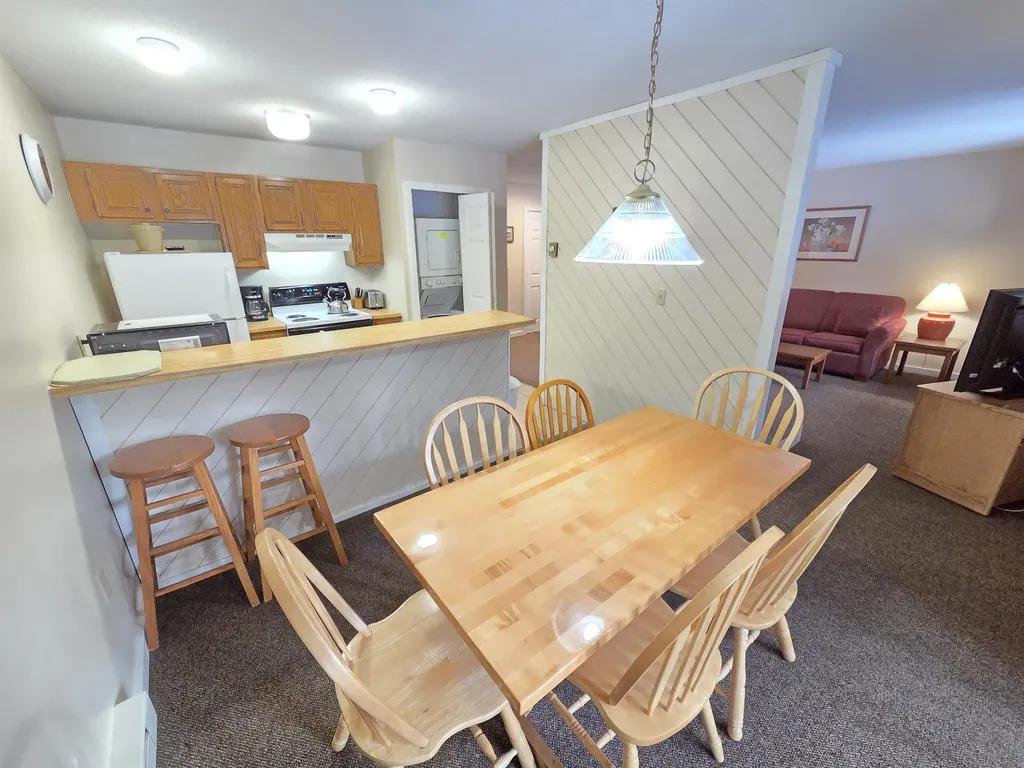 6 Ropewalk Road Ashland NH 03217