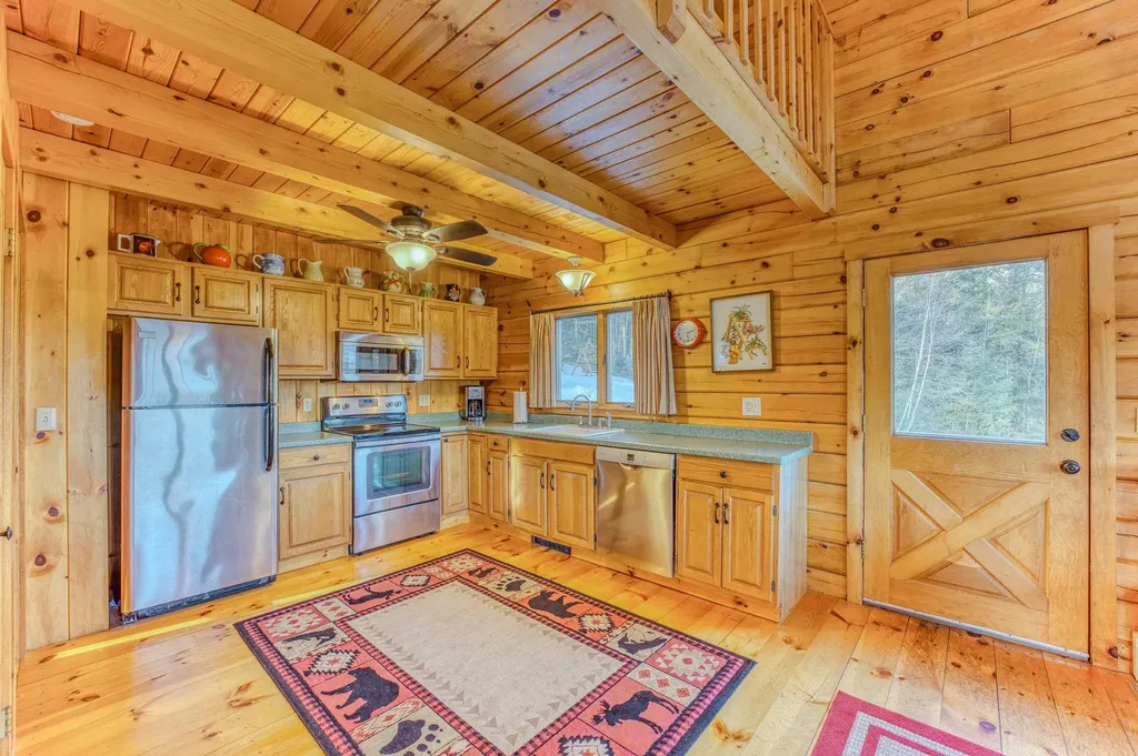 100 Quebec Road Lyman NH 03585