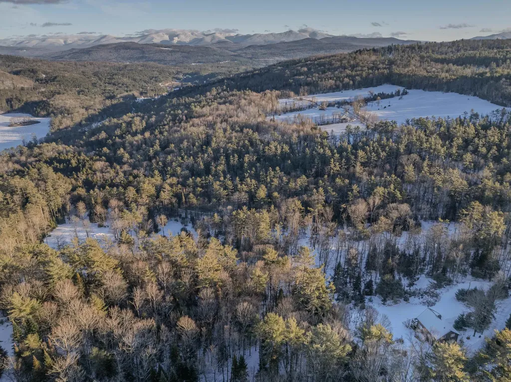 100 Quebec Road Lyman NH 03585