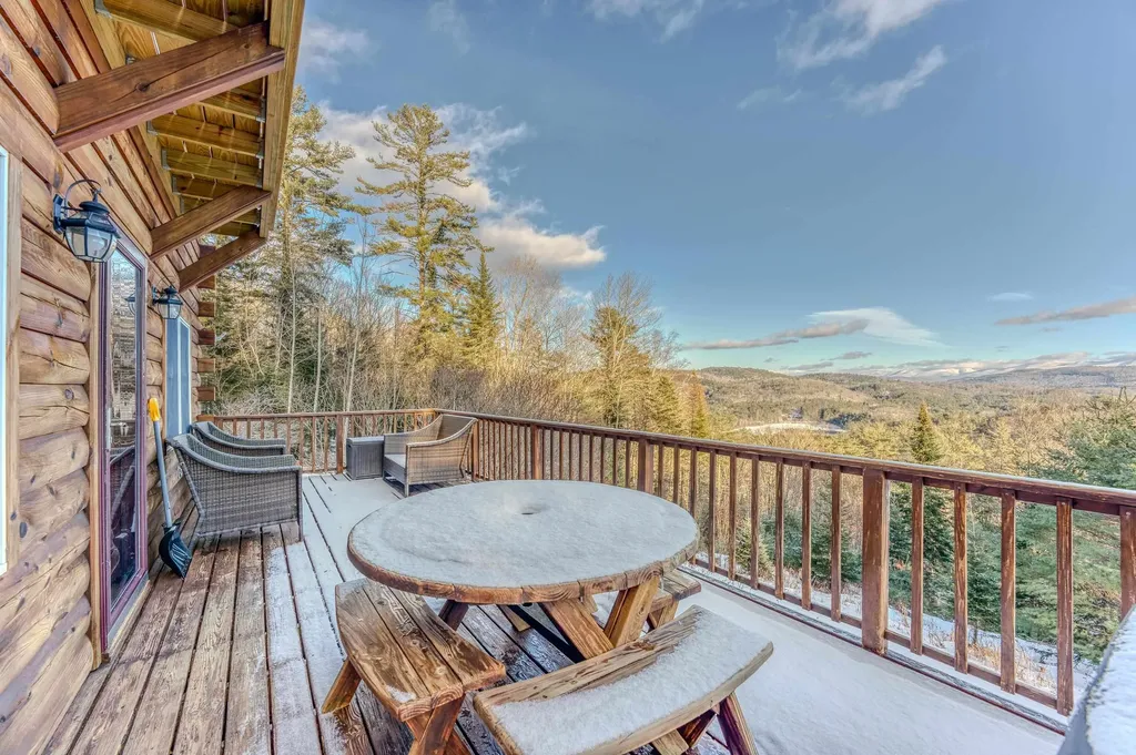 100 Quebec Road Lyman NH 03585