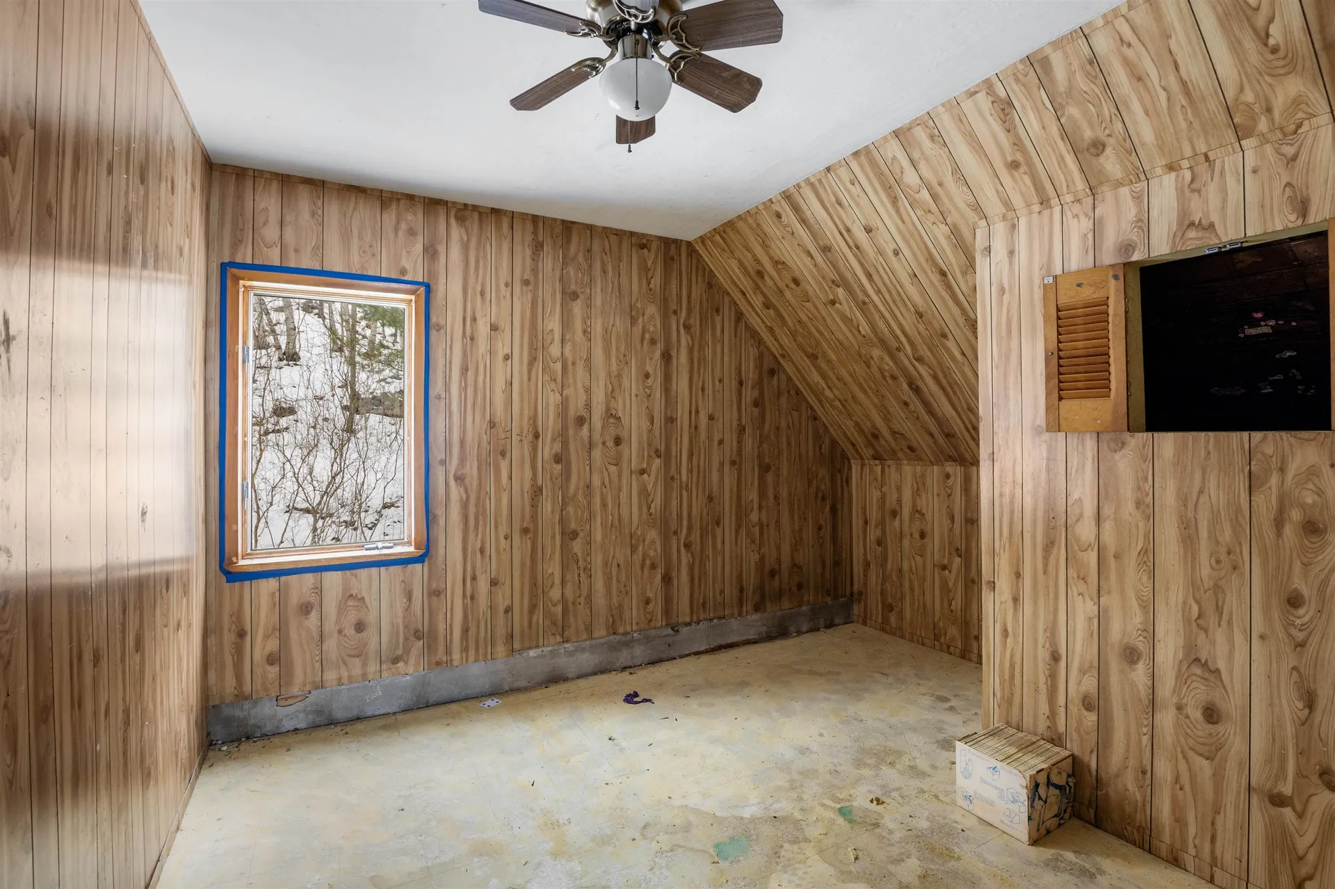 372 Burgess Street Berlin NH 03570