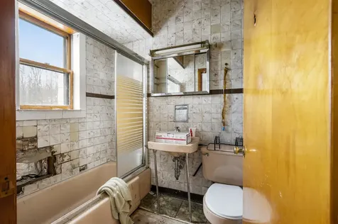 372 Burgess Street Berlin NH 03570