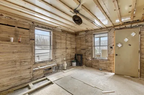 372 Burgess Street Berlin NH 03570