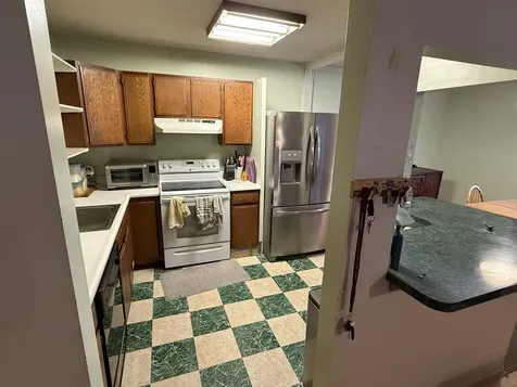 64 Bayberry Lane South Burlington VT 05403