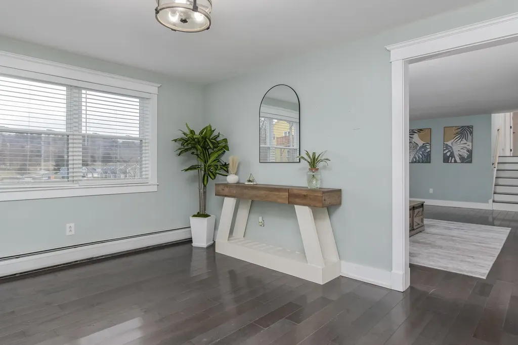 481 Woodlawn Ridge Road Pembroke NH 03275