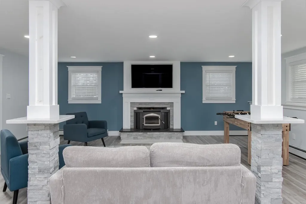 481 Woodlawn Ridge Road Pembroke NH 03275