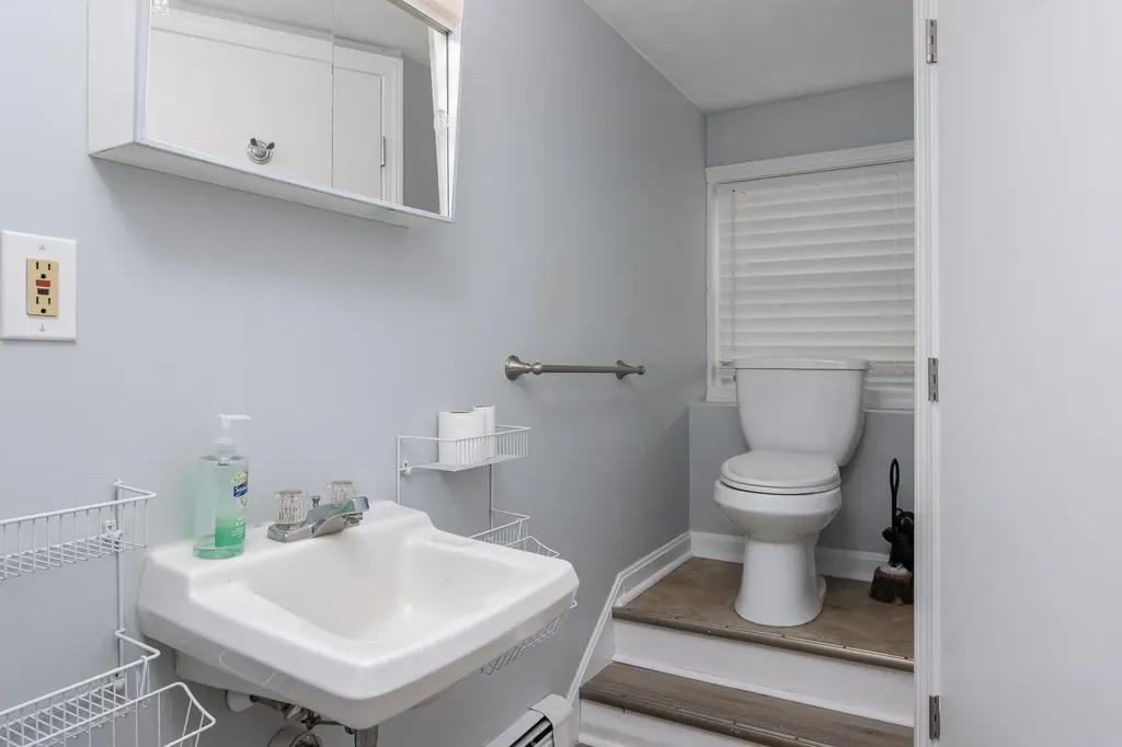 481 Woodlawn Ridge Road Pembroke NH 03275