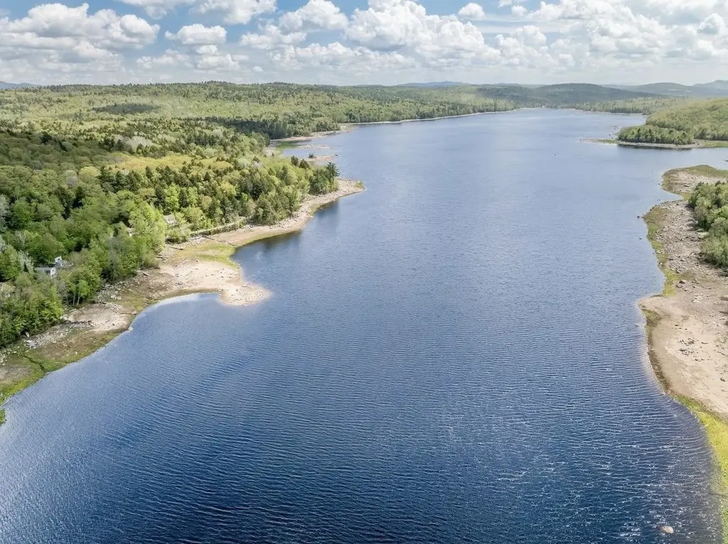 775 Goose Pond Road Canaan NH 03741