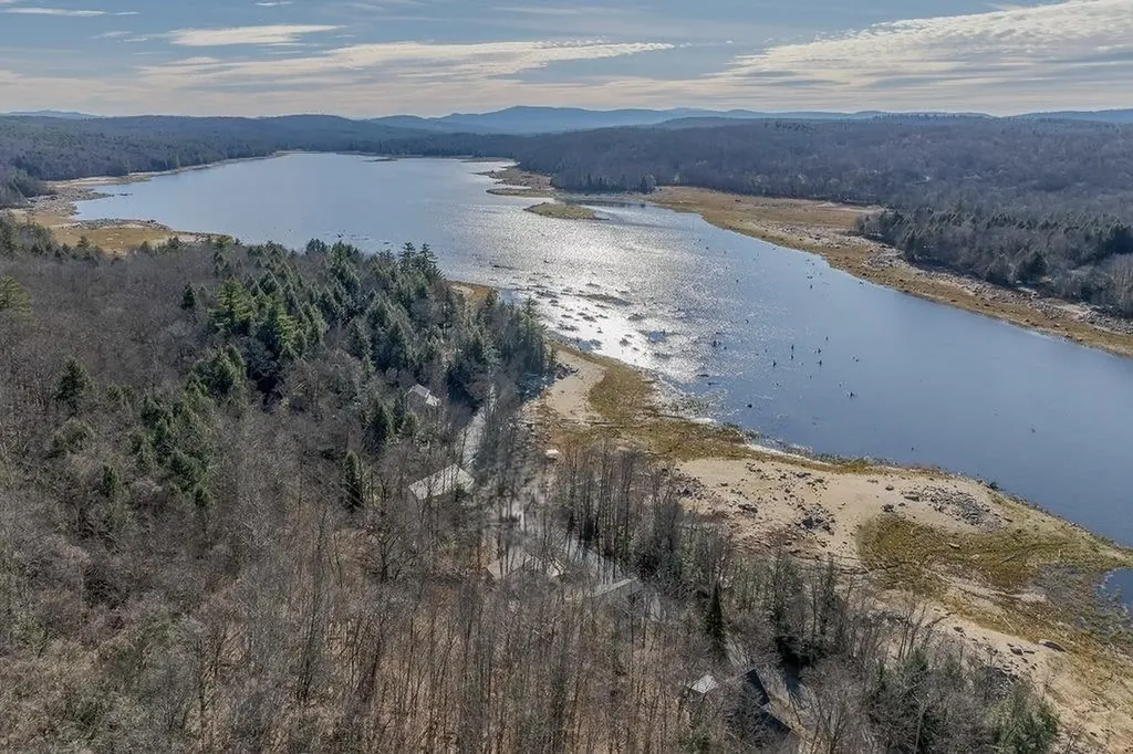 775 Goose Pond Road Canaan NH 03741