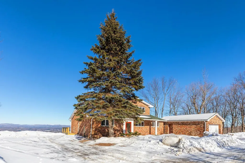 57 Pearl Buck Drive Winhall VT 05340