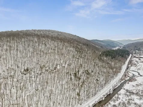 527 Vt 12 A Granville VT 05669