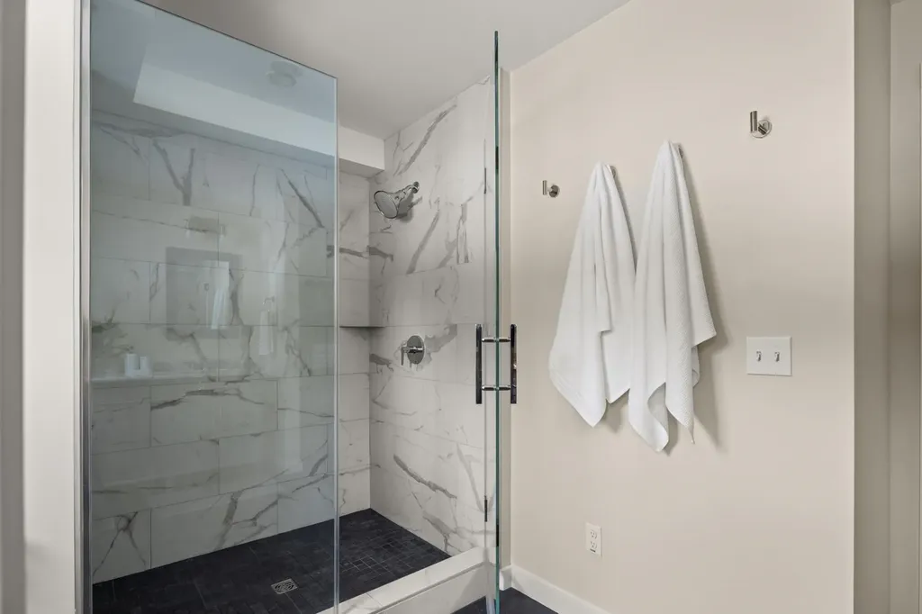 2366 Mountain Road Stowe VT 05672