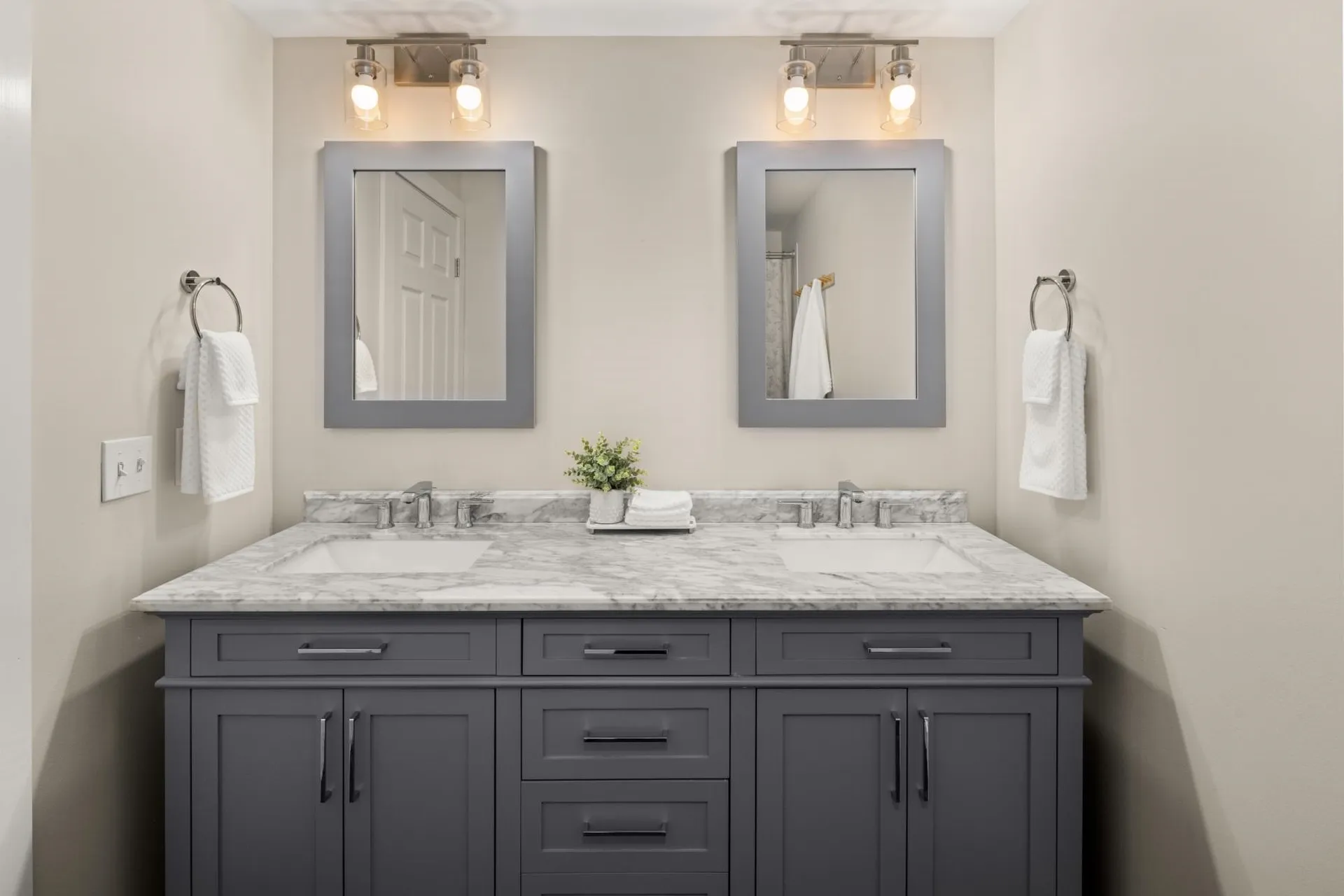 2366 Mountain Road Stowe VT 05672