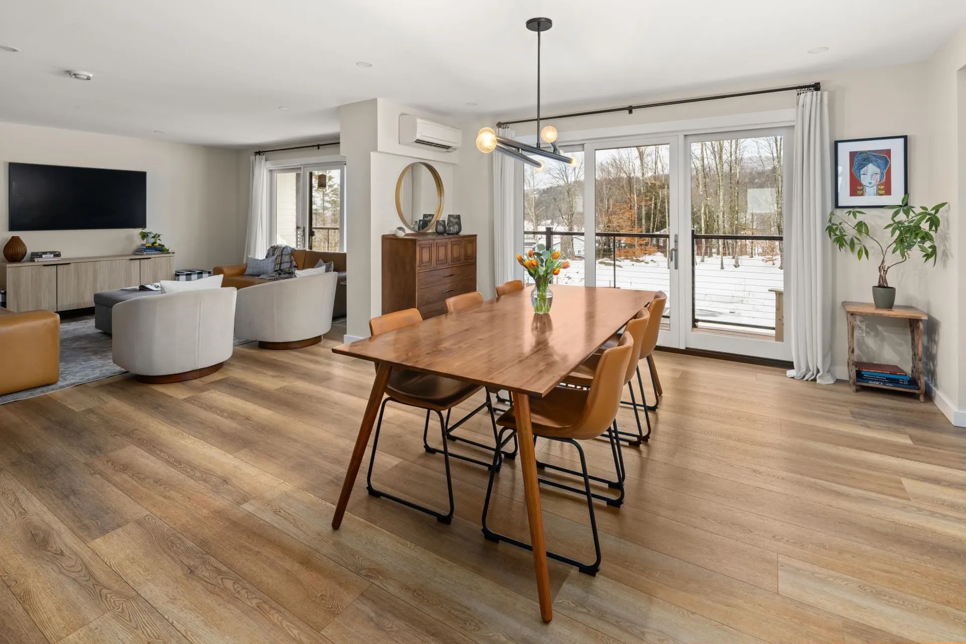 2366 Mountain Road Stowe VT 05672