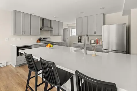 2366 Mountain Road Stowe VT 05672