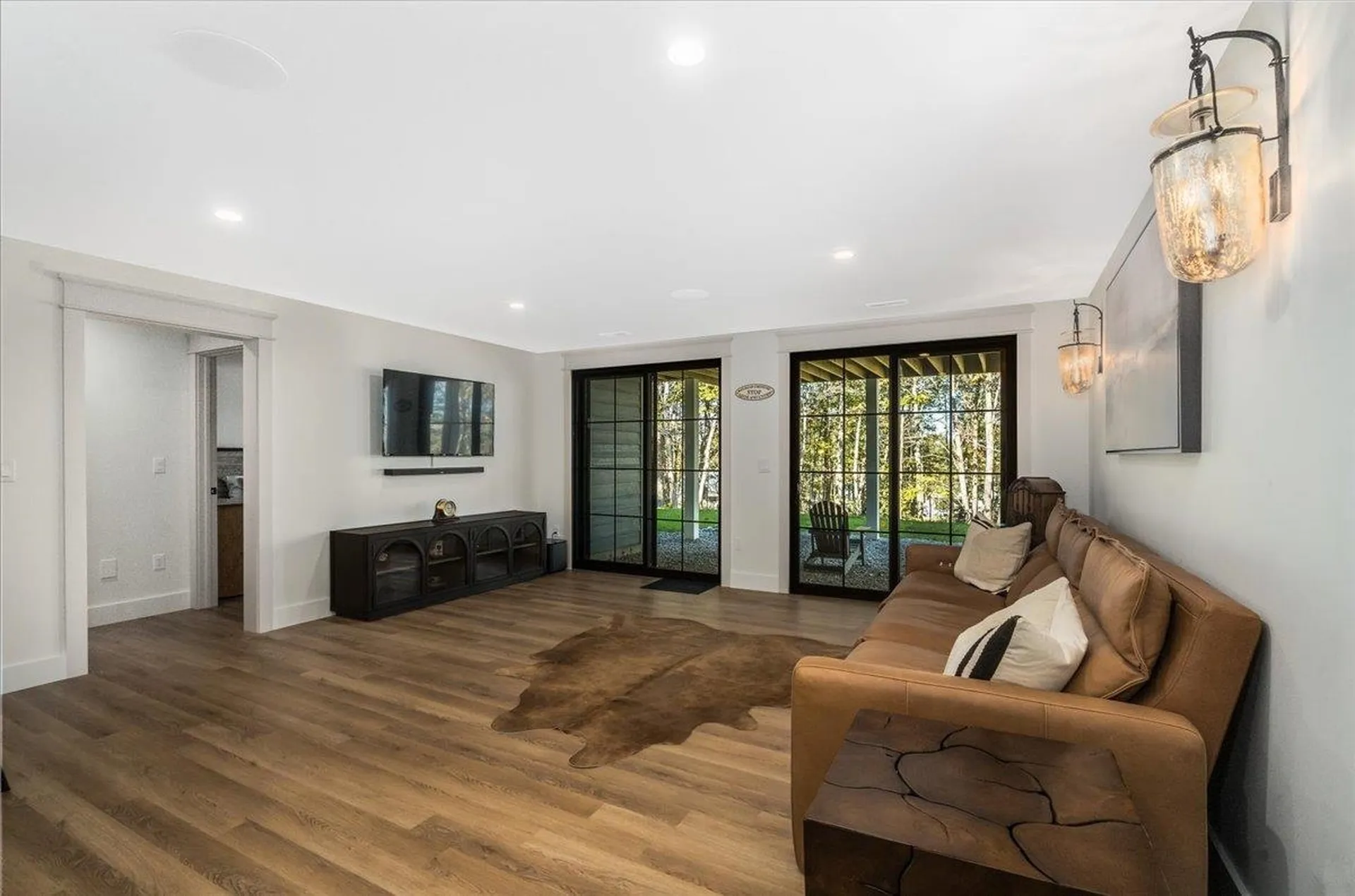 63 Commanders Helm Laconia NH 03246