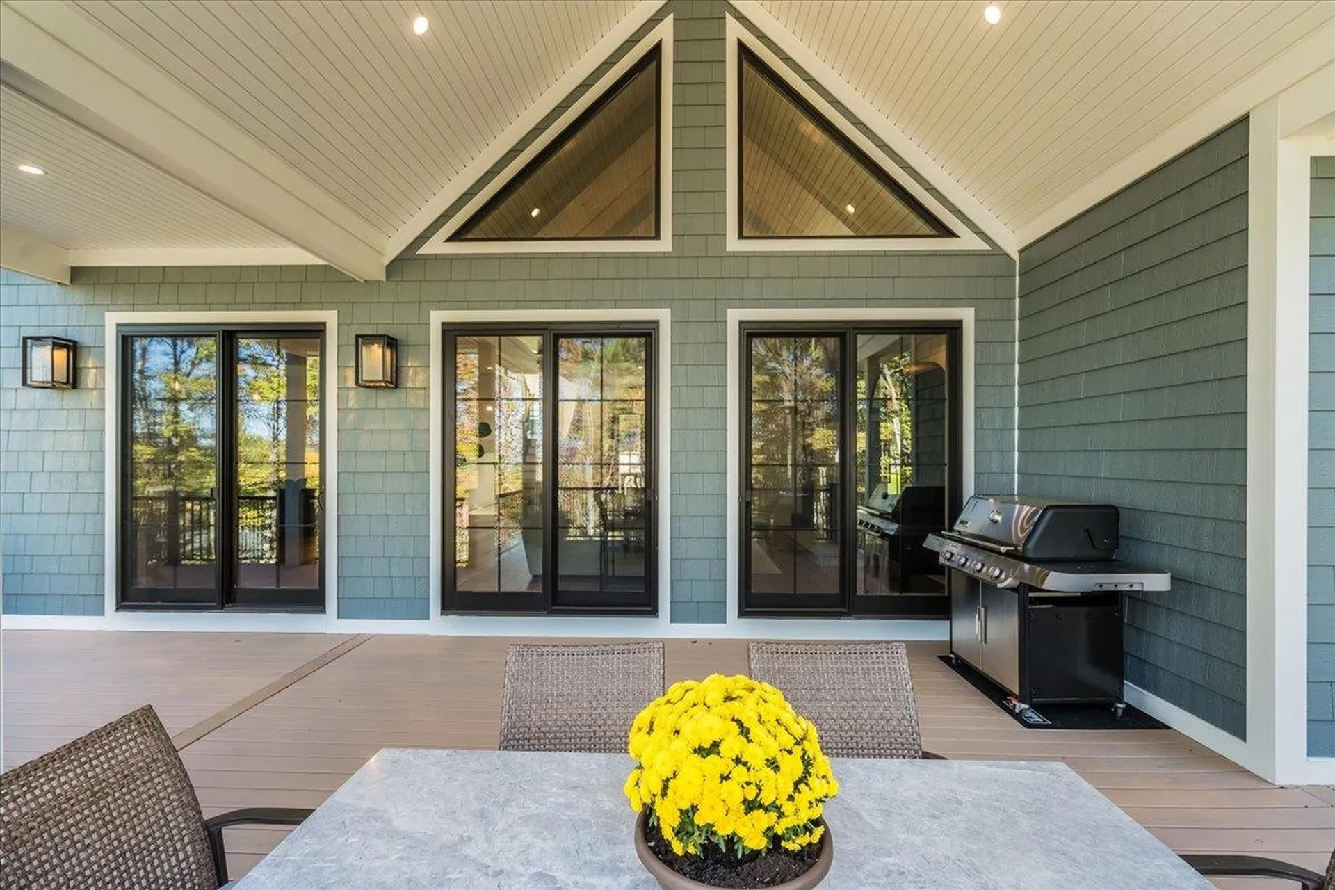 63 Commanders Helm Laconia NH 03246