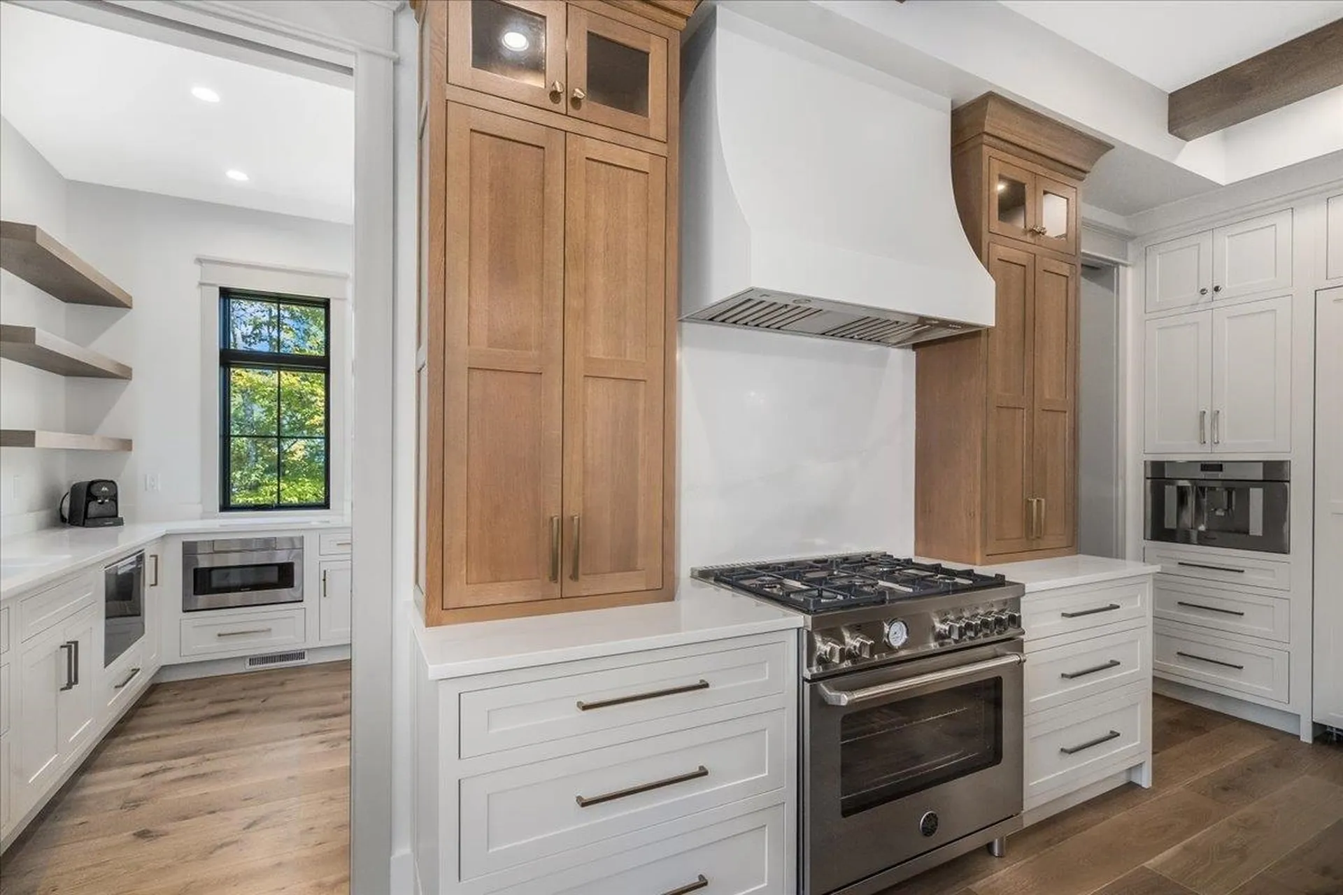 63 Commanders Helm Laconia NH 03246