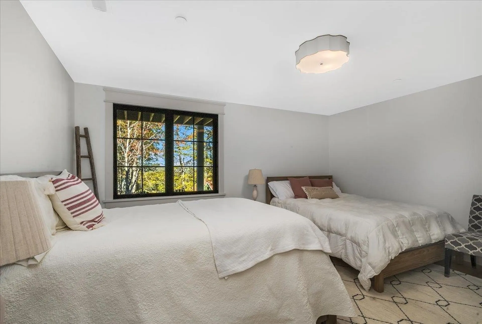 63 Commanders Helm Laconia NH 03246