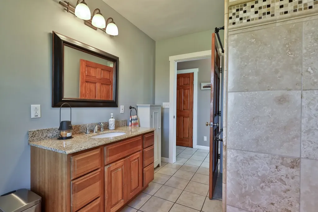 96 Tabor Road Shrewsbury VT 05738