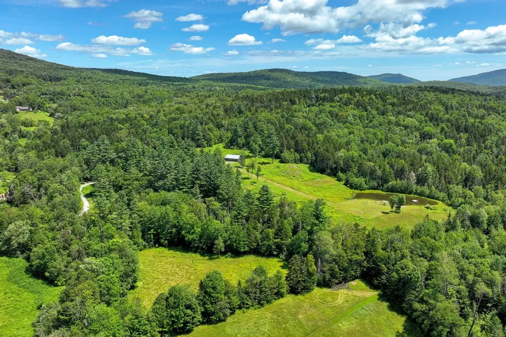 96 Tabor Road Shrewsbury VT 05738