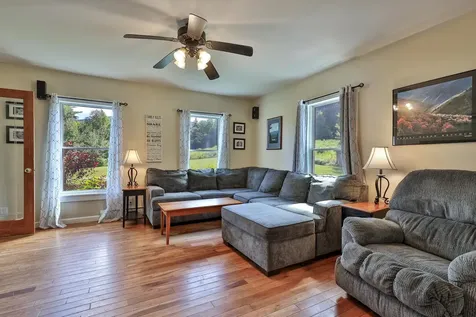 96 Tabor Road Shrewsbury VT 05738