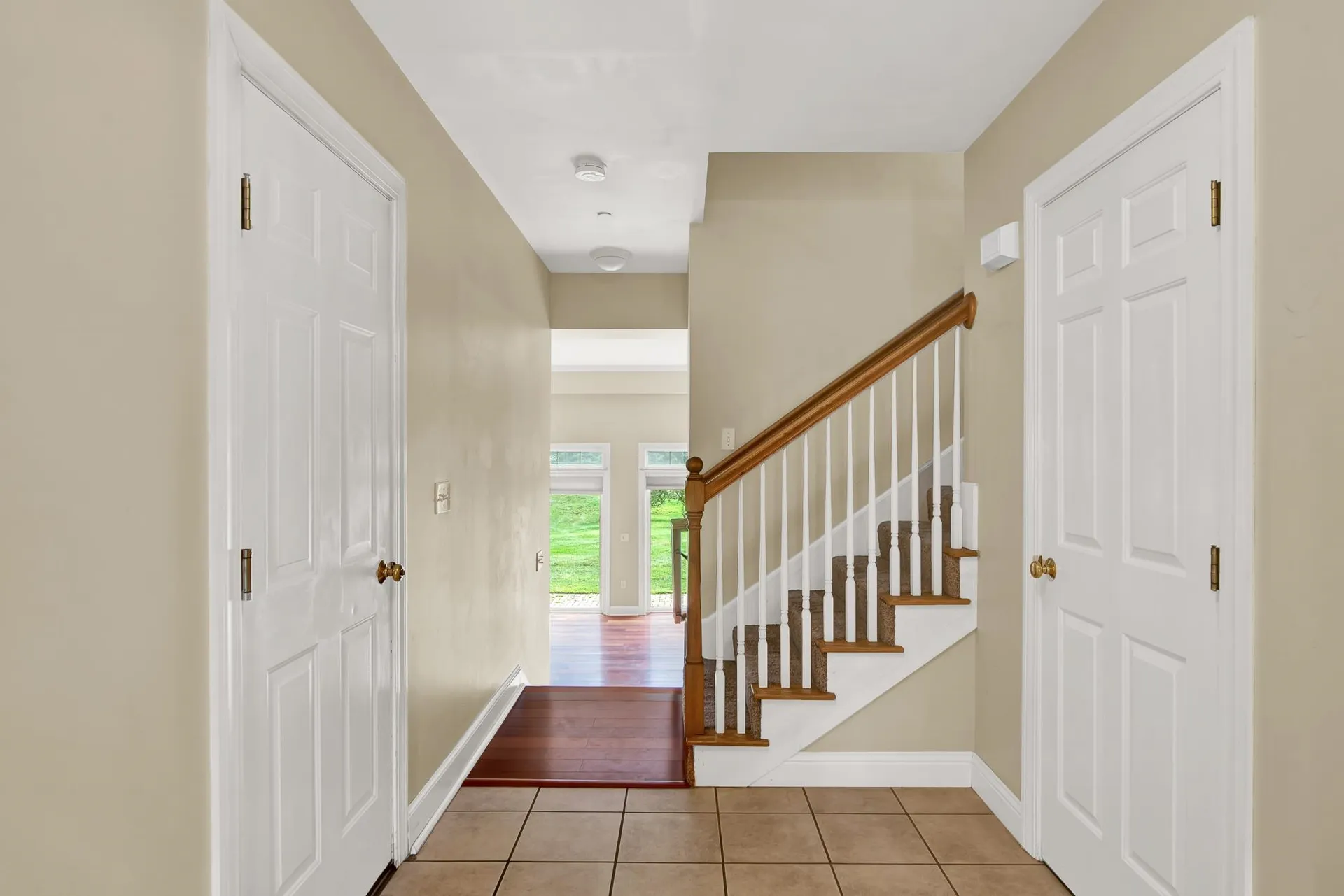 8 Deborah Lane Dover NH 03820