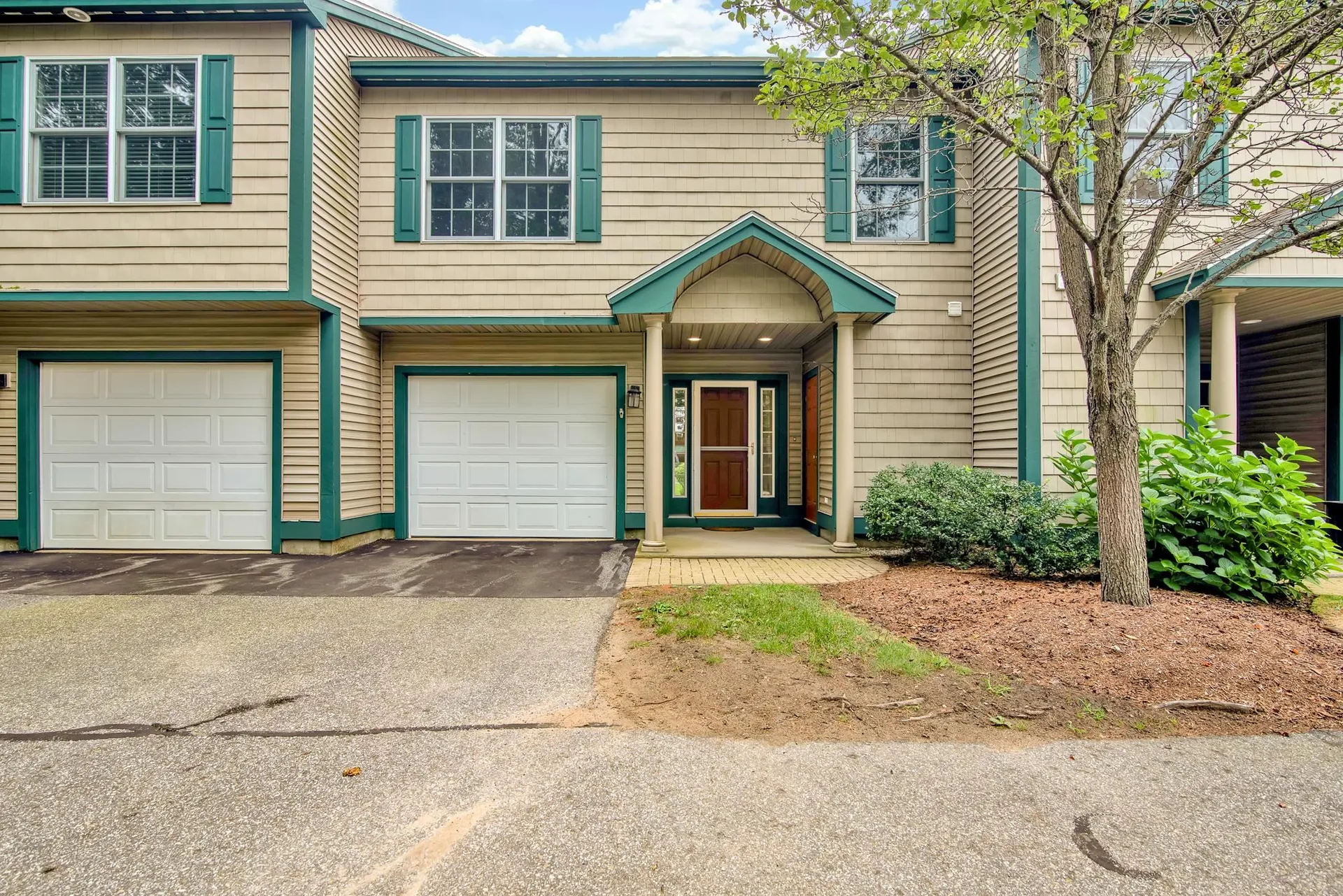 8 Deborah Lane Dover NH 03820