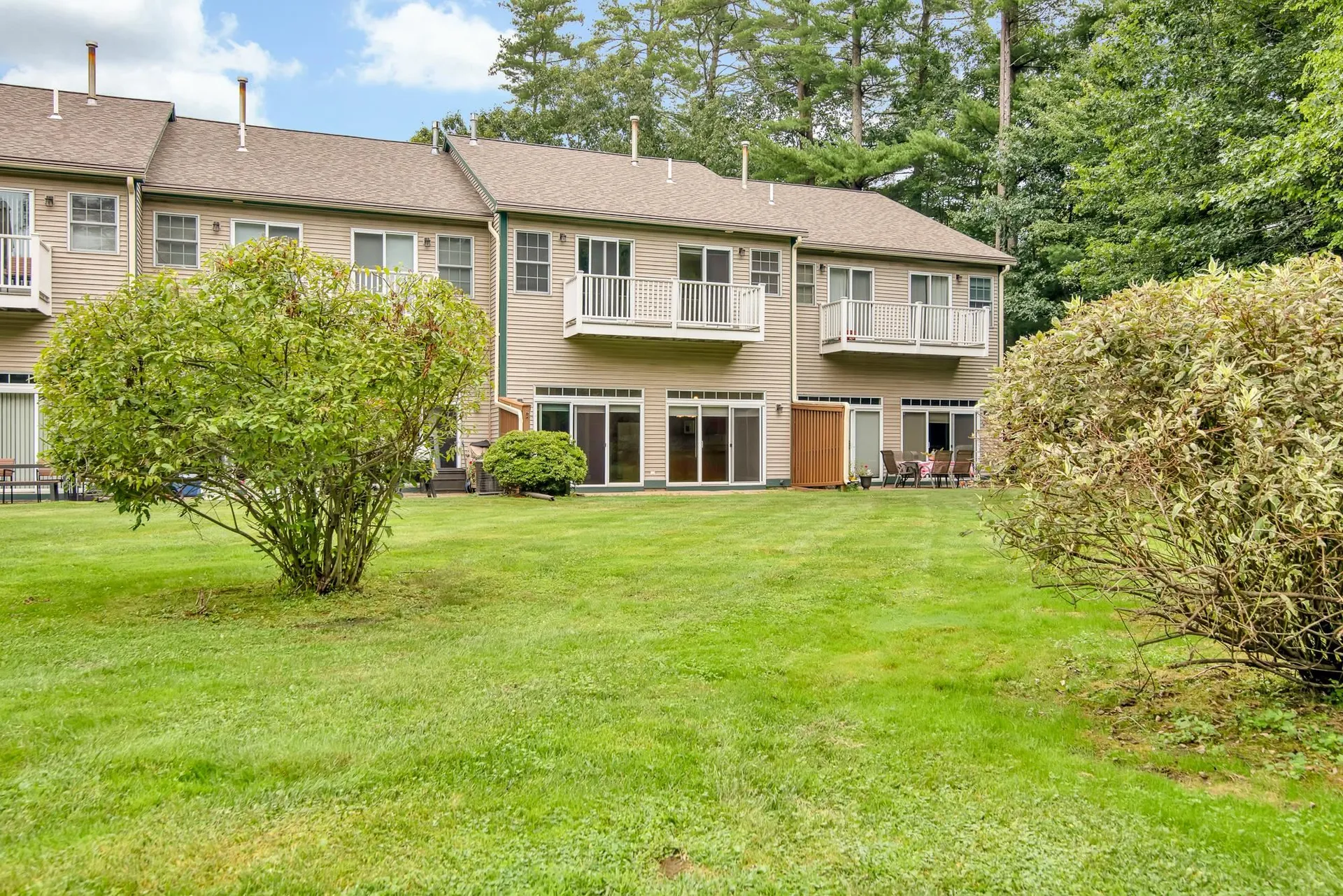 8 Deborah Lane Dover NH 03820